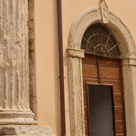 Palazzo Bozzoni Assisi Boutique Apartments Eksteriør billede